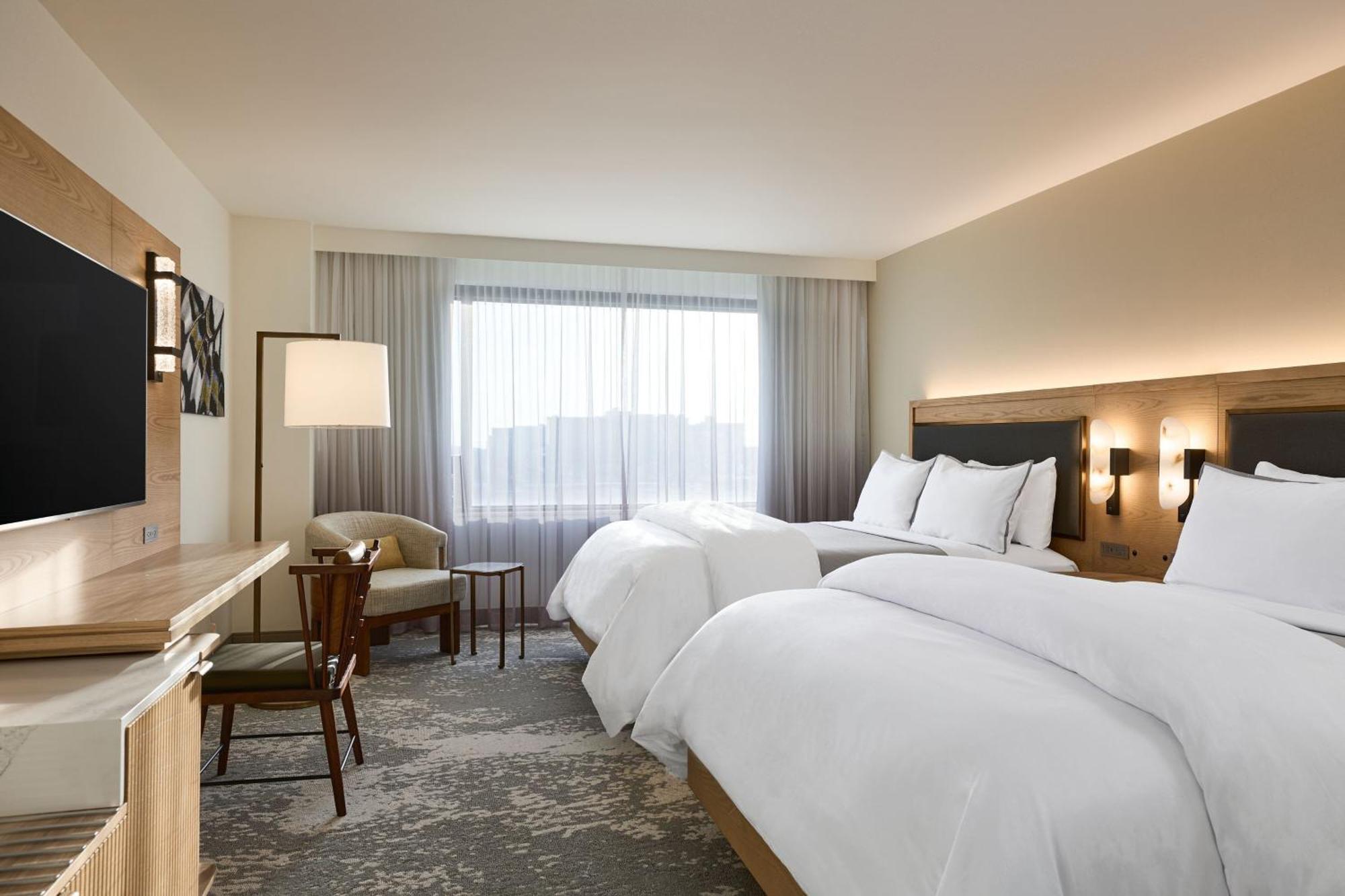 Executive Zimmer mit 2 Queensize-Betten und Zugang zur Executive Lounge
